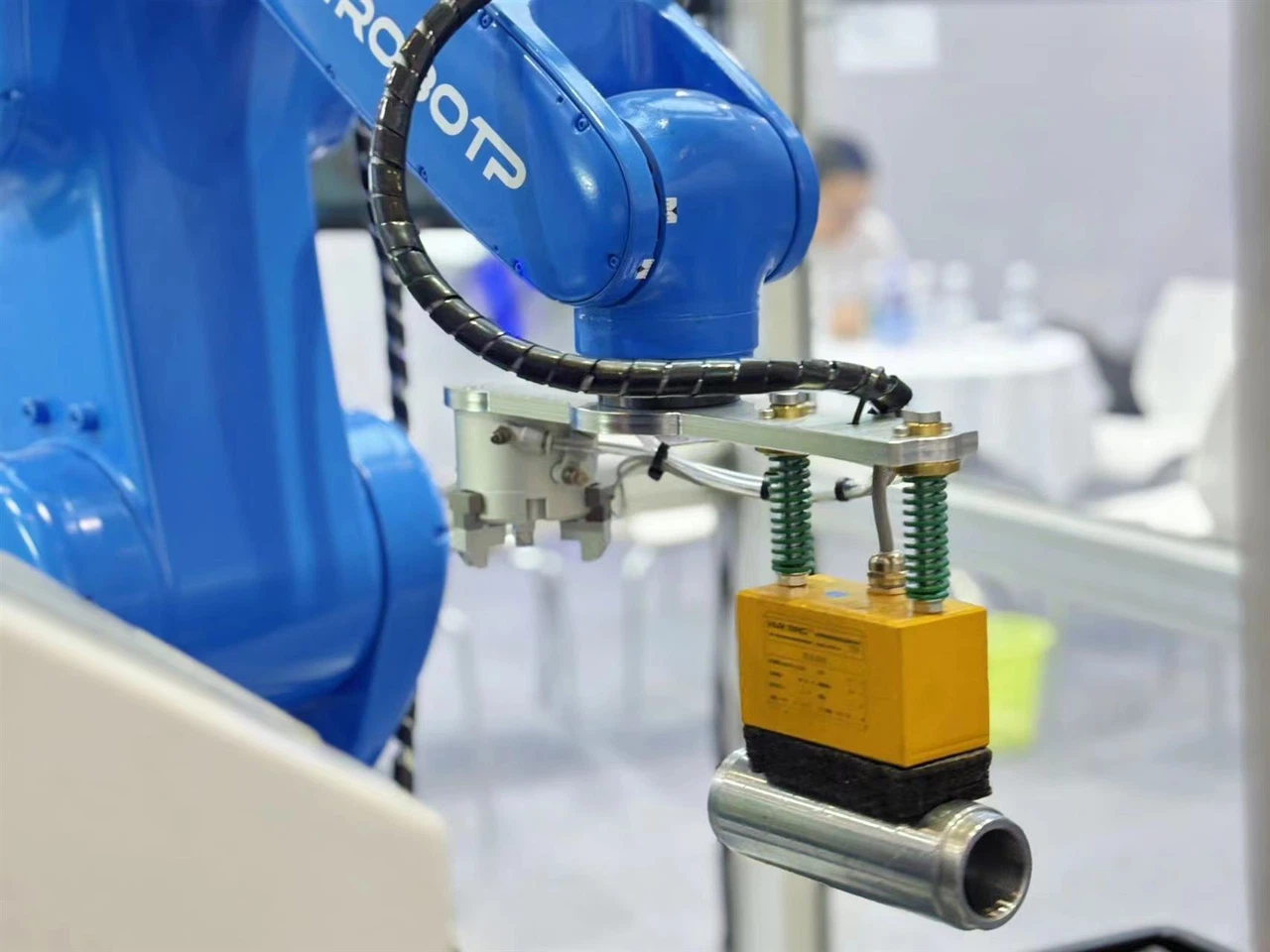 20240923161952 20240923161952